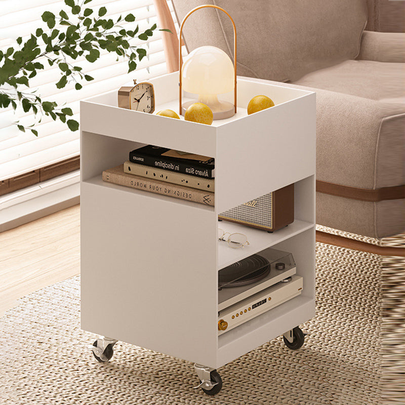 Moderner minimalistischer quadratischer Eisen-Mobiltisch mit 4 Ebenen für das Wohnzimmer 