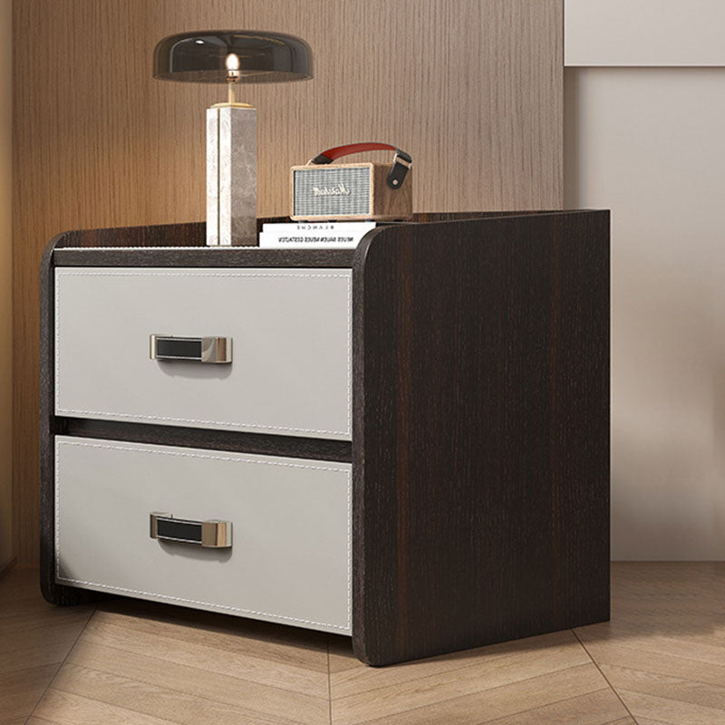 Table de chevet carrée à 2 tiroirs en bois massif et cuir de selle de luxe moderne pour chambre à coucher 