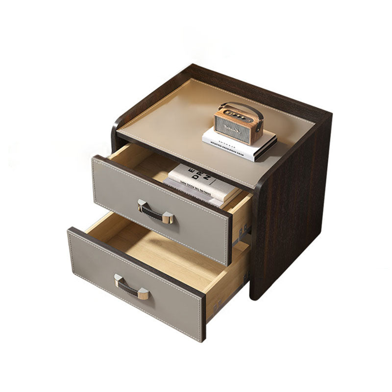 Table de chevet carrée à 2 tiroirs en bois massif et cuir de selle de luxe moderne pour chambre à coucher 