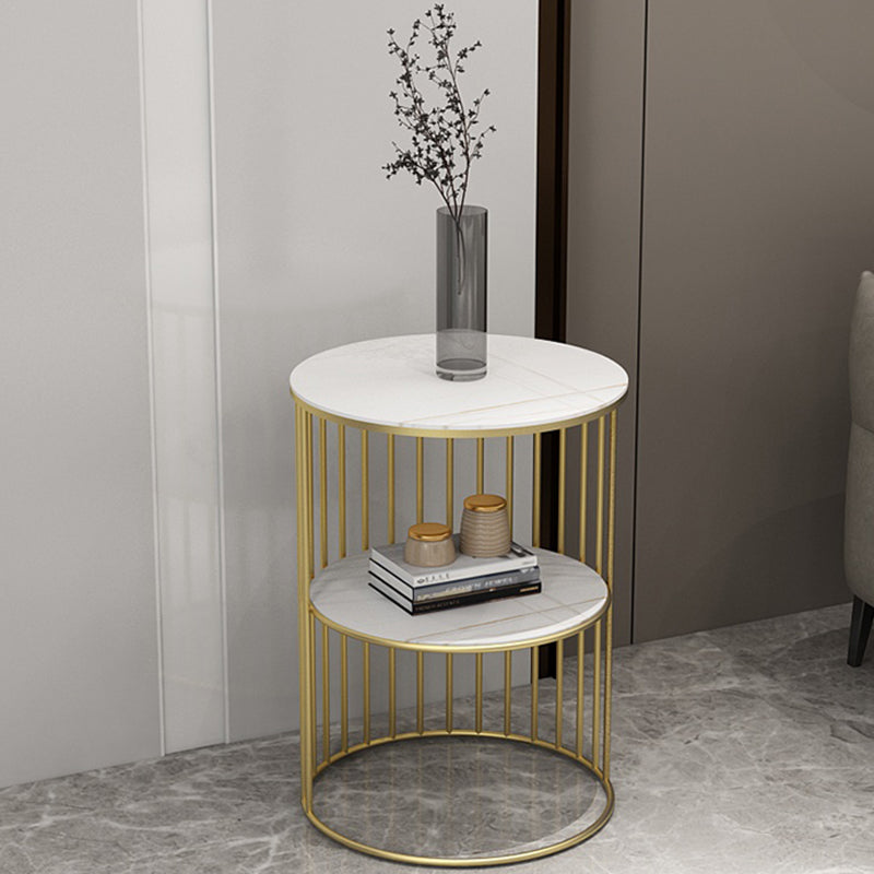 Table basse ronde ajourée en métal et pierre frittée scandinave contemporaine à 2 niveaux pour salon 