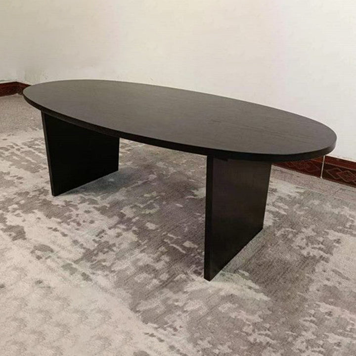 Moderner skandinavischer Couchtisch aus Kautschukholz in langer ovaler Form, 1 Ablage, für das Wohnzimmer 