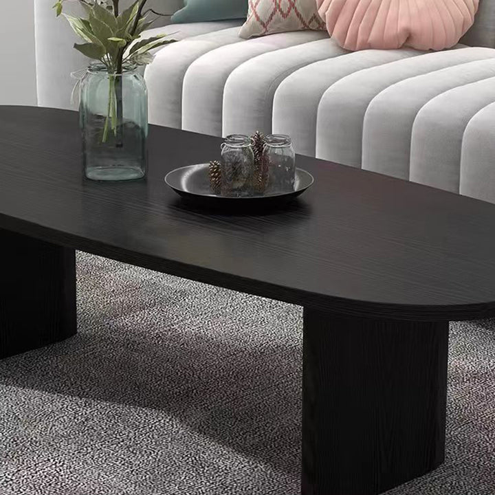 Moderner skandinavischer Couchtisch aus Kautschukholz in langer ovaler Form, 1 Ablage, für das Wohnzimmer 