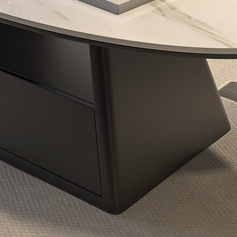 Table basse longue ovale effilée en fer avec base à deux niveaux, en pierre frittée, style minimaliste moderne, pour salon 