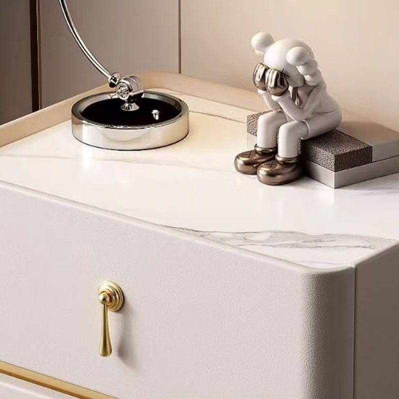 Zeitgenössischer skandinavischer MDF-Sinterstein-Kunstleder-abgerundeter quadratischer Nachttisch mit 2 Schubladen für das Schlafzimmer 