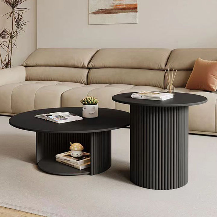 Table basse ronde à colonne texturée en acier inoxydable, style minimaliste moderne et écologique, avec 2 niveaux pour le salon 
