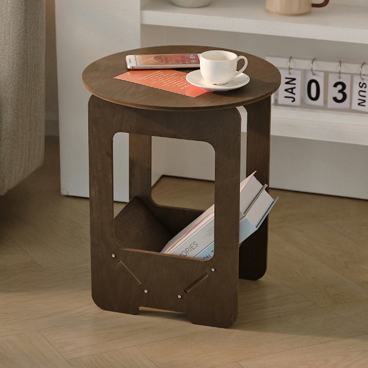 Traditioneller Vintage Couchtisch aus Holz mit runder quadratischer Form und 2 Ebenen für das Wohnzimmer 