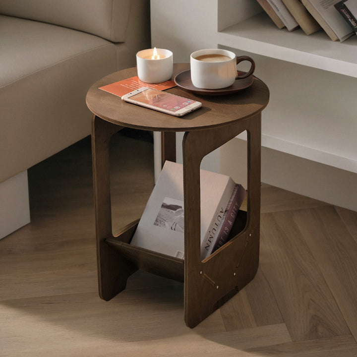 Traditioneller Vintage Couchtisch aus Holz mit runder quadratischer Form und 2 Ebenen für das Wohnzimmer 