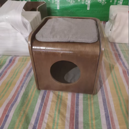 Cama para gatos de roble chino tradicional de varias capas en forma de cuadrado redondeado 1/2 almacenamiento para dormitorio 