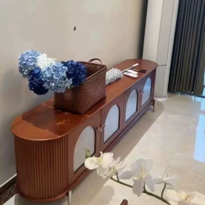 Armoire de rangement arquée et incurvée en verre et métal avec bois de pin chinois traditionnel, 4 espaces de rangement, pour salon 