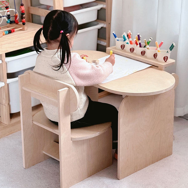 Conjunto de escritorio y silla de estudio infantil de tablero marino moderno minimalista con diseño ovalado curvo y 1 nivel para sala de estar 
