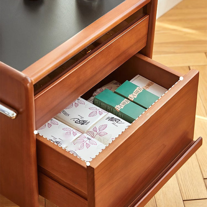 Zeitgenössischer kreativer Nachttisch aus Kiefernholz und Edelstahl mit gebogener quadratischer Form und 2 Schubladen für das Schlafzimmer 