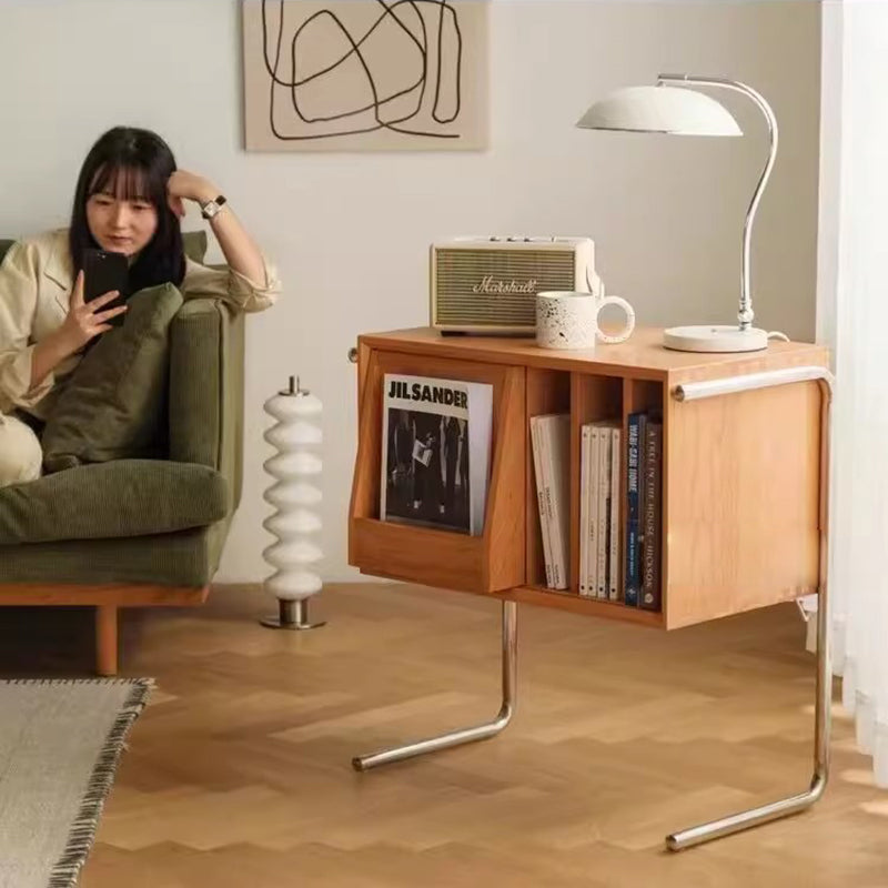 Moderner rechteckiger Retro-Beistelltisch aus Kiefernholz, Sperrholz und Edelstahl mit 4 Ablagefächern für das Wohnzimmer 