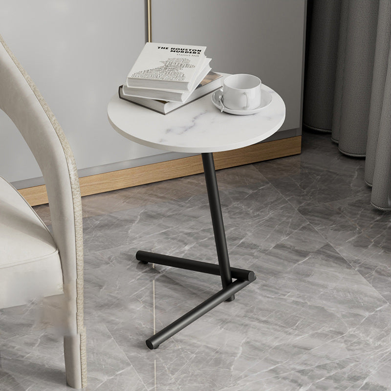 Mesa de café de hierro contemporánea escandinava redonda con una sola repisa para la sala de estar 