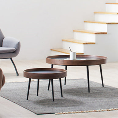 Mesa de café redonda de hierro y madera escandinava contemporánea de 1 nivel para sala de estar 