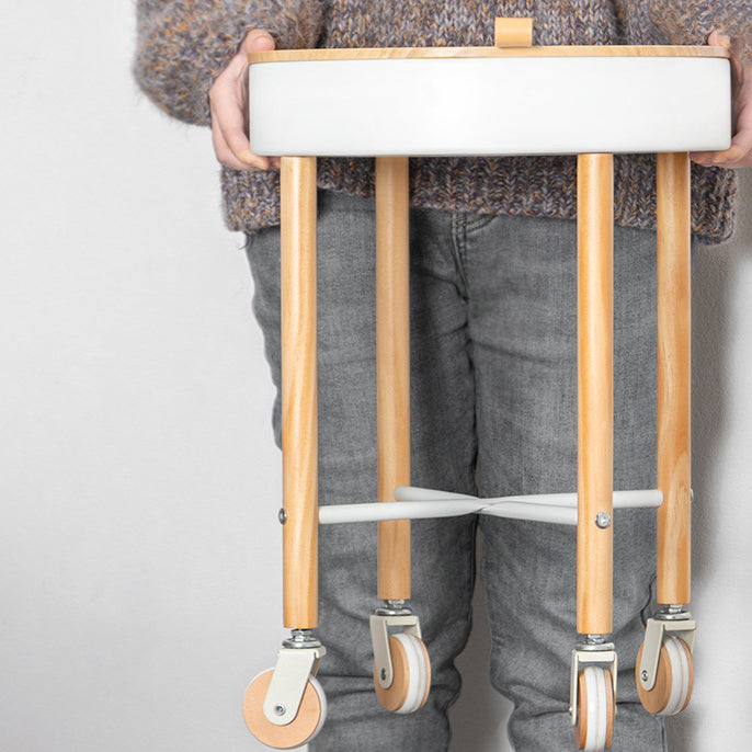 Moderner minimalistischer abnehmbarer runder Holz-Eisen-Beistelltisch mit 1 Ablage für das Wohnzimmer 