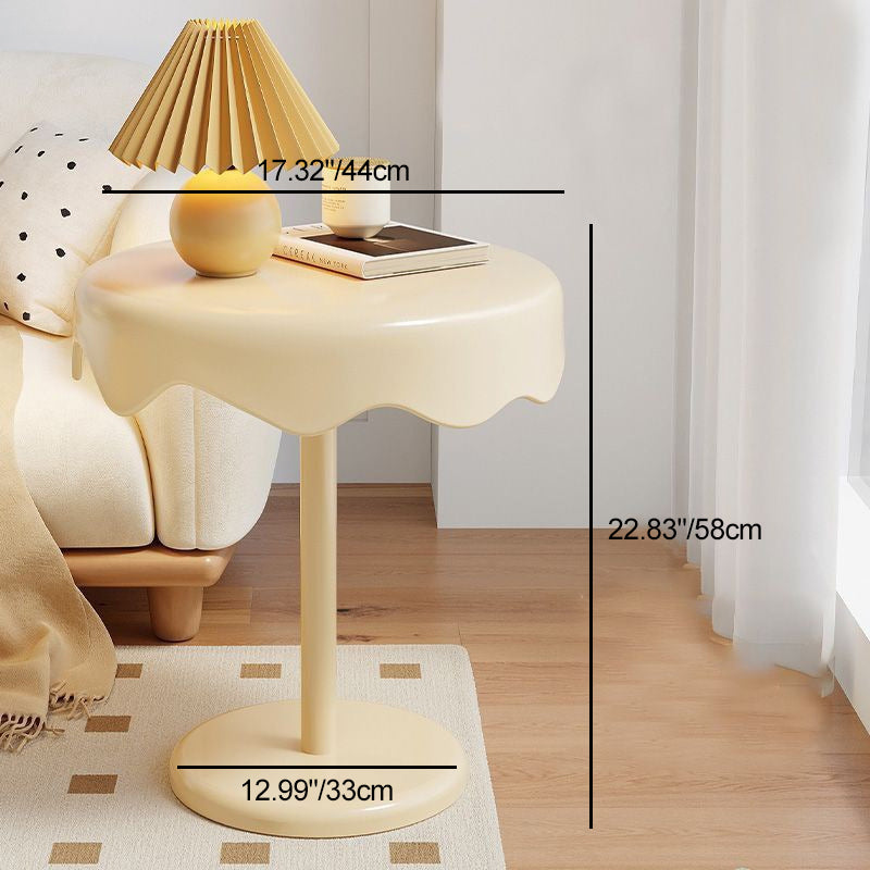 Moderner Luxus PP Runder blumenförmiger Beistelltisch 1-stufig für Wohnzimmer 