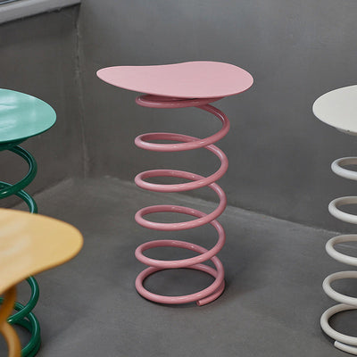 Tabouret bas à ressorts en spirale en fer scandinave contemporain pour salon 