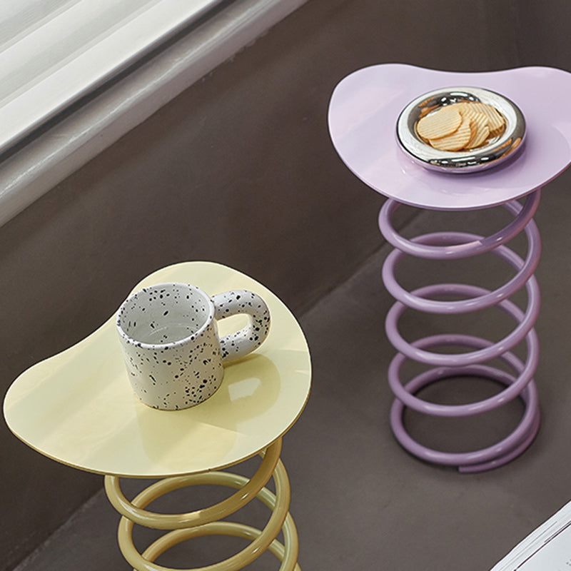 Tabouret bas à ressorts en spirale en fer scandinave contemporain pour salon 