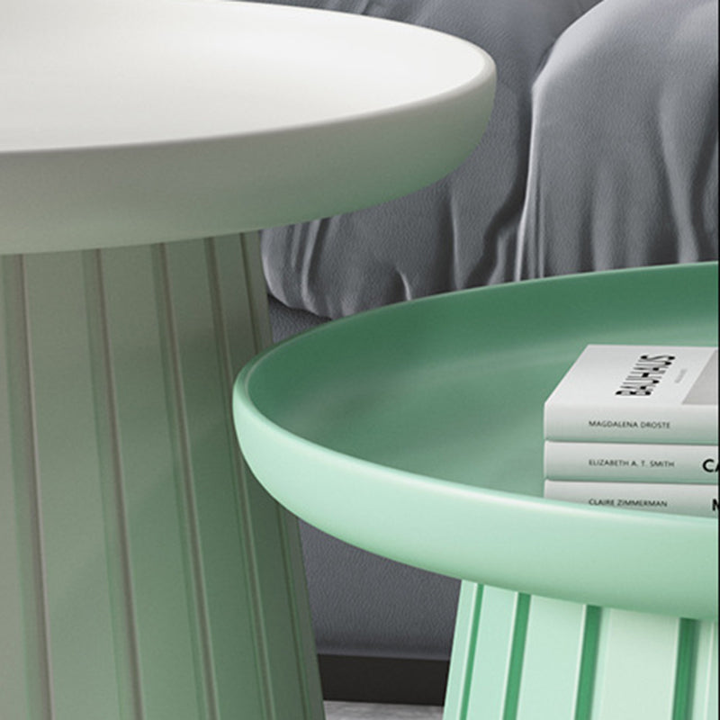 Contemporary Scandinavian Mushroom Shaped Plastic Round Pedestal Coffee Table For Living Room