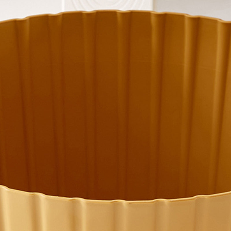 Contemporary Scandinavian Mushroom Shaped Plastic Round Pedestal Coffee Table For Living Room