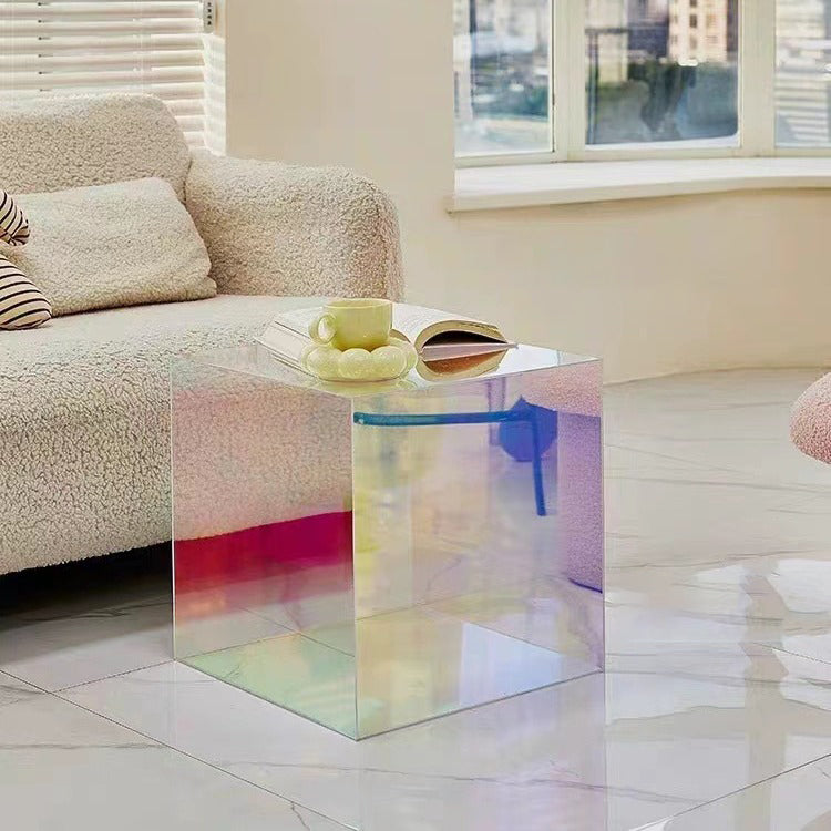 Moderner minimalistischer Acrylspiegel-Würfeltisch für das Wohnzimmer 