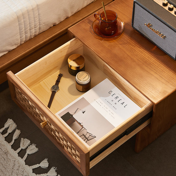 Traditional Vintage Rectangular Ash Nightstand 1-Drawer For Bedroom