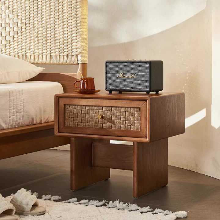 Traditional Vintage Rectangular Ash Nightstand 1-Drawer For Bedroom