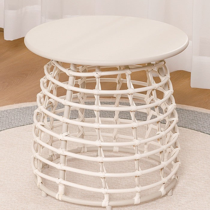 Zeitgenössischer Boho Beistelltisch mit rundem Sinterstein-Top und durchbrochenem Kohlenstoffstahl-Basis für das Wohnzimmer 