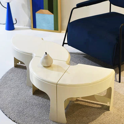 Zeitgenössischer skandinavischer modularer Endtisch in Fächerform aus Kunststoff mit austauschbaren Abschnitten, 3-stufig für das Wohnzimmer 