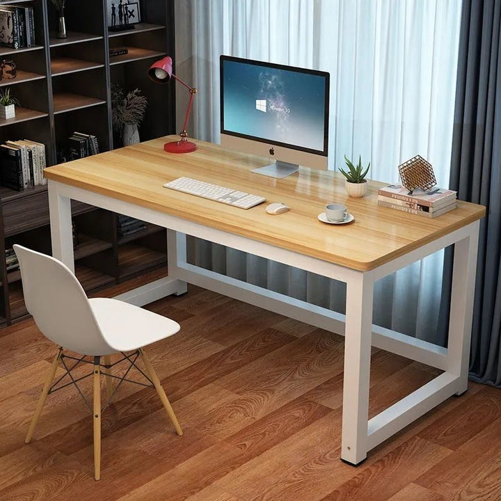 Moderner minimalistischer rechteckiger Getreideteller-Stahltisch für das Heimbüro 