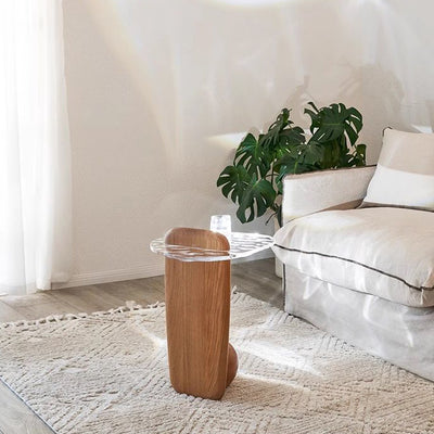 Table d'appoint ovale scandinave contemporain en verre et chêne pour le salon 