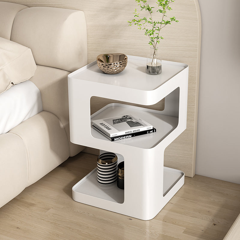 Table de nuit en fer à deux étagères Modern Simplicity pour chambre à coucher 