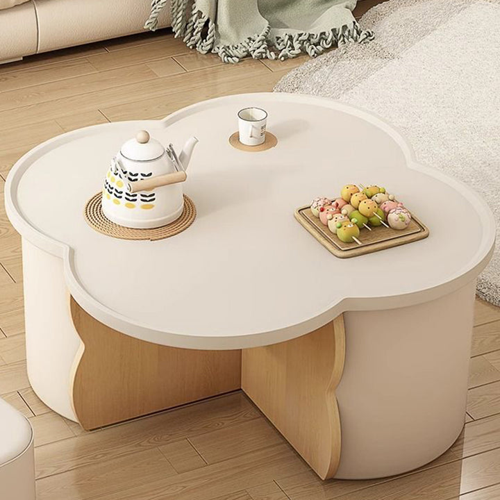 Moderner minimalistischer runder Clover-Couchtisch aus MDF mit kratzfestem Leder für das Wohnzimmer 
