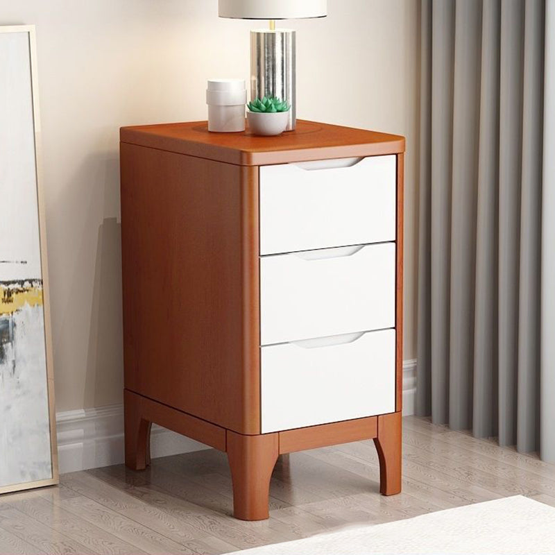 Table de chevet rectangulaire contemporaine en bois massif scandinave à 3 tiroirs pour chambre 