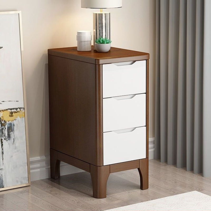 Table de chevet rectangulaire contemporaine en bois massif scandinave à 3 tiroirs pour chambre 
