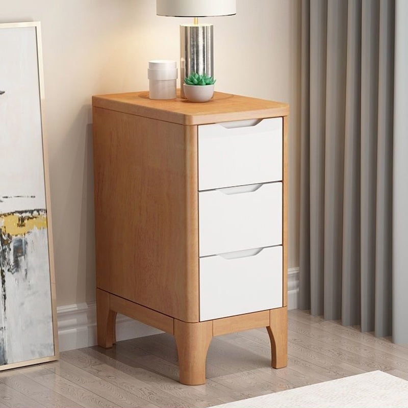 Table de chevet rectangulaire contemporaine en bois massif scandinave à 3 tiroirs pour chambre 