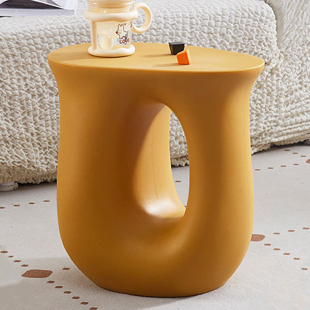 Contemporary Art Deco Hollow Design Oval Tabletop Plastic End Table For Living Room