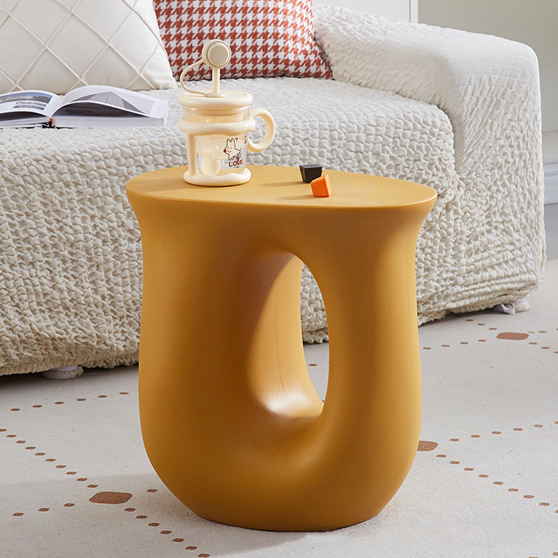 Contemporary Art Deco Hollow Design Oval Tabletop Plastic End Table For Living Room