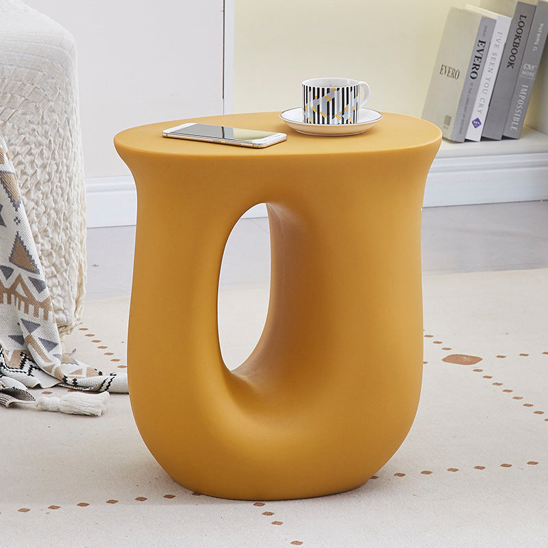 Contemporary Art Deco Hollow Design Oval Tabletop Plastic End Table For Living Room