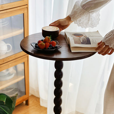 Traditional French Round Table Solid Wood Side Table 1-Leg For Living Room