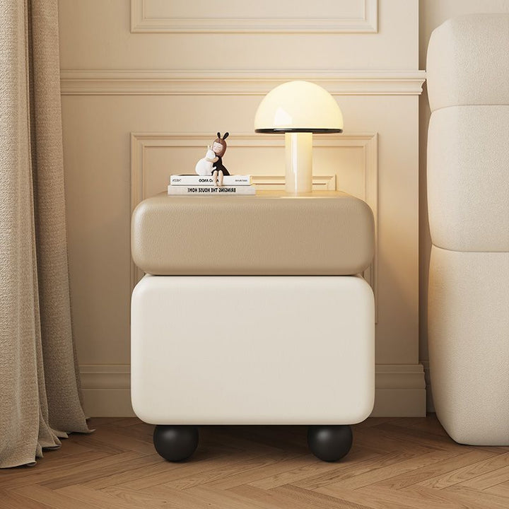 Traditional Vintage Square & Rectangular MDF Solid Wood Plywood Wood Pine Wood Microfiber Leather Nightstand 2-Drawer for Bedroom