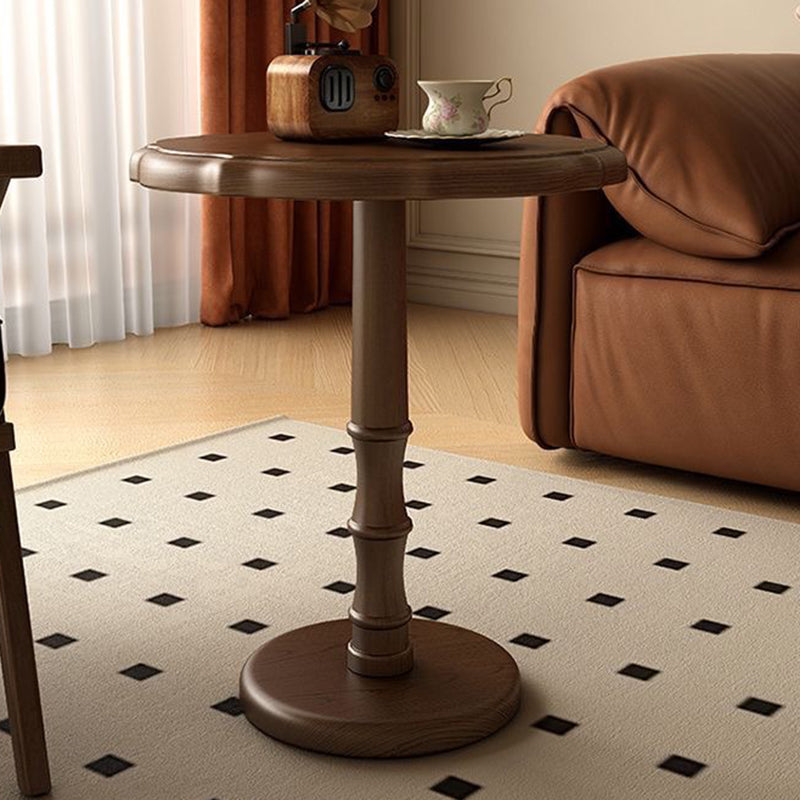 Traditional Vintage Round Lacework Rubberwood Coffee Table 1-Tier For Living Room