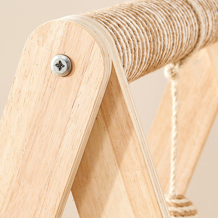 Tour pour chat moderne minimaliste en corde de chanvre triangulaire, planche multicouche, 3 niveaux pour salon 