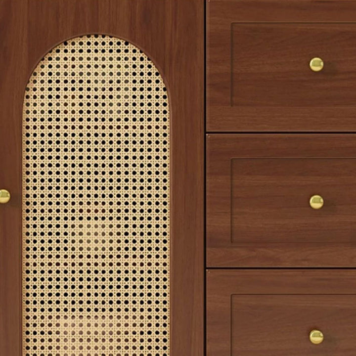 Armoire de rangement de grande capacité à 3 tiroirs pour salon, en panneau de particules de bois, verre et faux rotin tressé, style rustique traditionnel rectangulaire 
