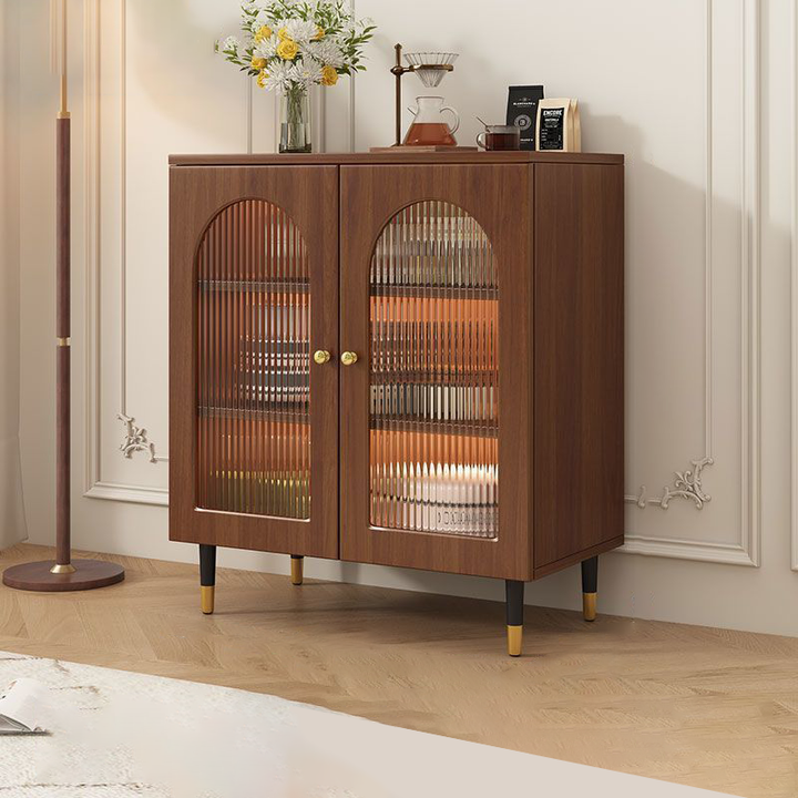 Armoire de rangement de grande capacité à 3 niveaux, style rustique traditionnel, rectangulaire, en panneau de particules de bois, verre, imitation tissage en rotin, pour salon 