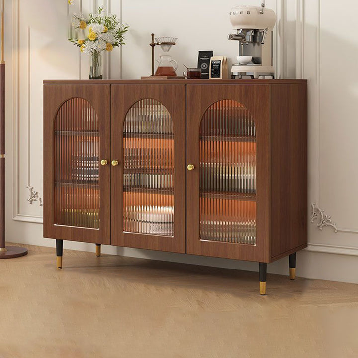 Armoire de rangement de grande capacité à 3 niveaux, style rustique traditionnel, rectangulaire, en panneau de particules de bois, verre, imitation tissage en rotin, pour salon 