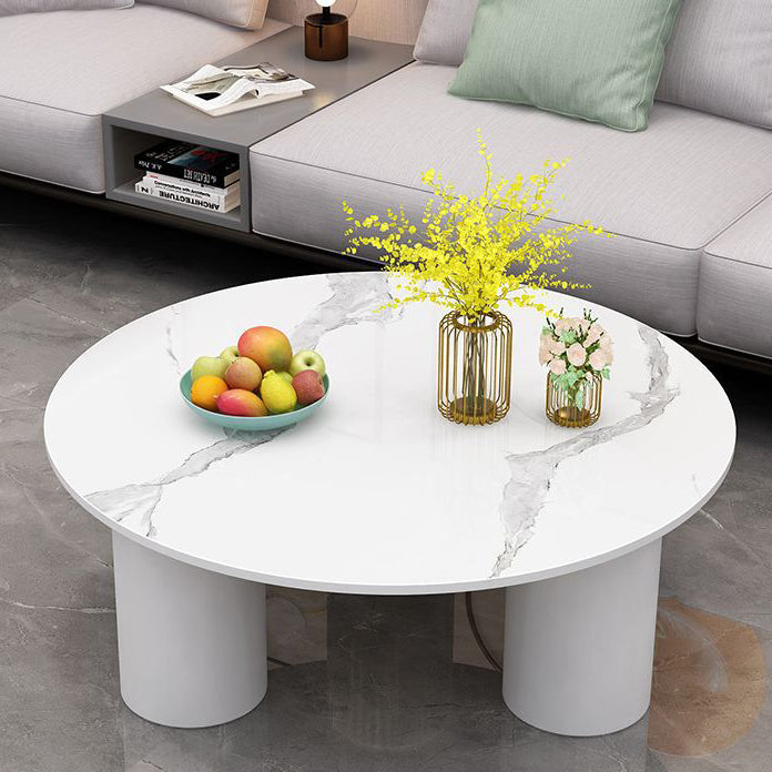 Moderner minimalistischer runder Säulen-Steinplatten-Glas-Stahlrahmen-Beistelltisch 1-stufig für das Wohnzimmer 