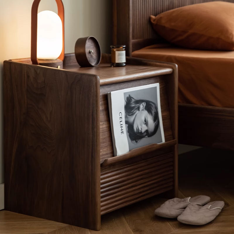 Table de nuit moderne minimaliste à rayures carrées en bois massif avec 1 tiroir pour chambre 