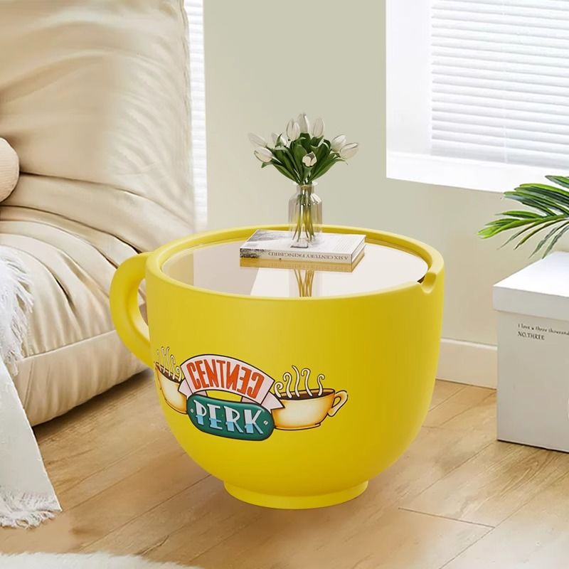 Zeitgenössischer kreativer Kaffeetassenform-gehärtetes Glas-Edelstahl-Beistelltisch 1-stufig für Wohnzimmer 