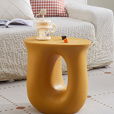 Table d'appoint en plastique en forme de U Art Déco moderne à dopamine 1 niveau pour salon 